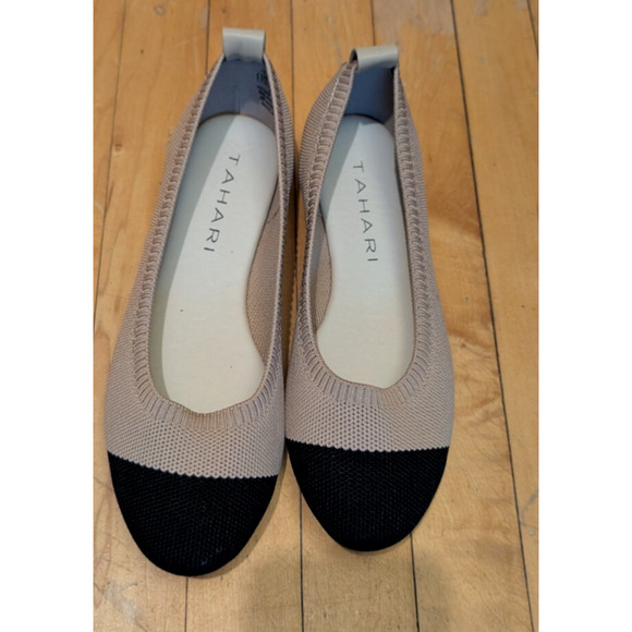 NEW Tahari Ballet Flats Naples Two Tone Tan & Black Size 7.5 - Picture 5 of 5